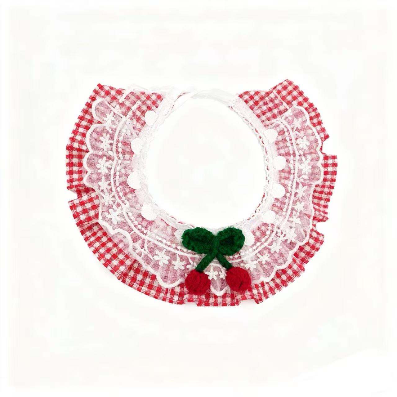 Lace Pet Bib with Bow – Cute Apron-Style Bandana for Cats & Dogs