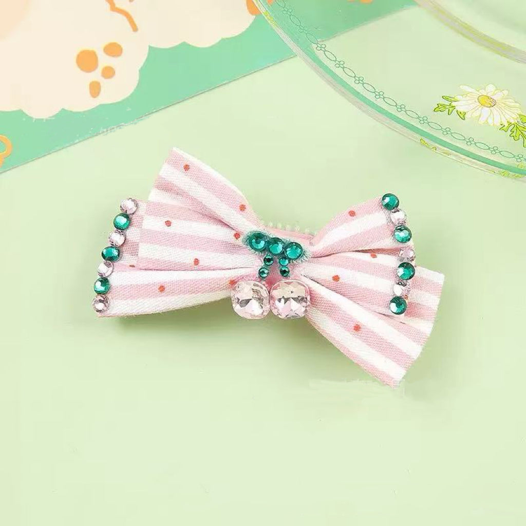 Cute Pet Hair Clips – Soft & Stylish Accessories for Cats & Small Dogs