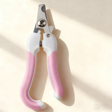 Pet Nail Clippers with Safety Guard – Easy, Precise & Comfortable Grooming for Dogs and Cats