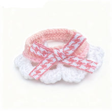 Pink Pet Scarf Collar – Cute Decorative Accessory for Cats & Dogs